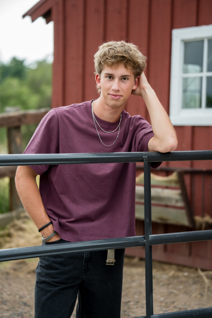 Learn how to prepare for senior photos with outfit tips, timing advice, and what to expect on session day.